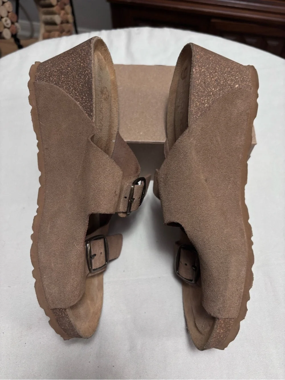 Yokono Brown Suede Double-Buckle Slide Sandals size 8